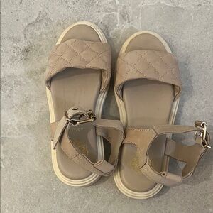 Vince Camuto Tan Quilted Sandals